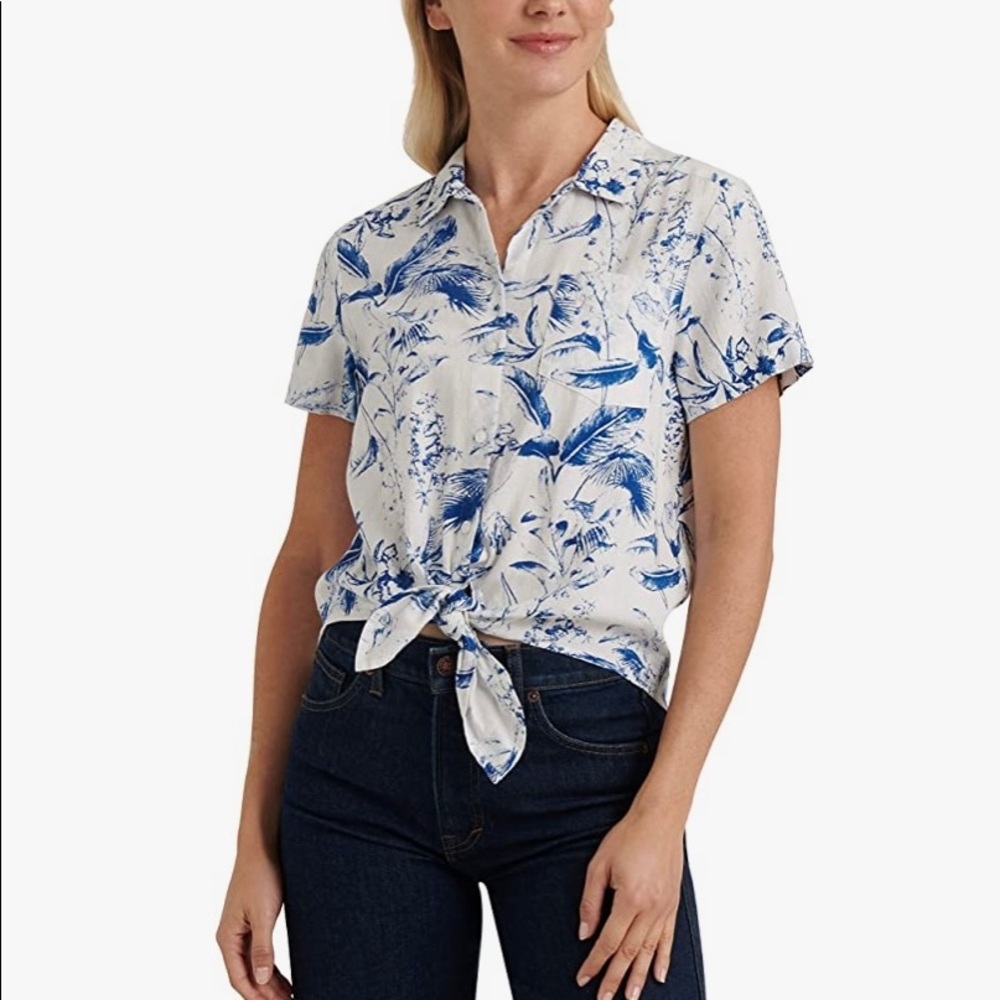Women’s Short Sleeve Button Up Tie Front Shirt